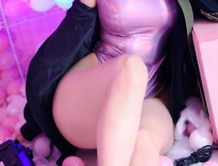 哎哟，最新2B女仆比基尼套图，Potato Godzilla你这是打算撩谁呢？